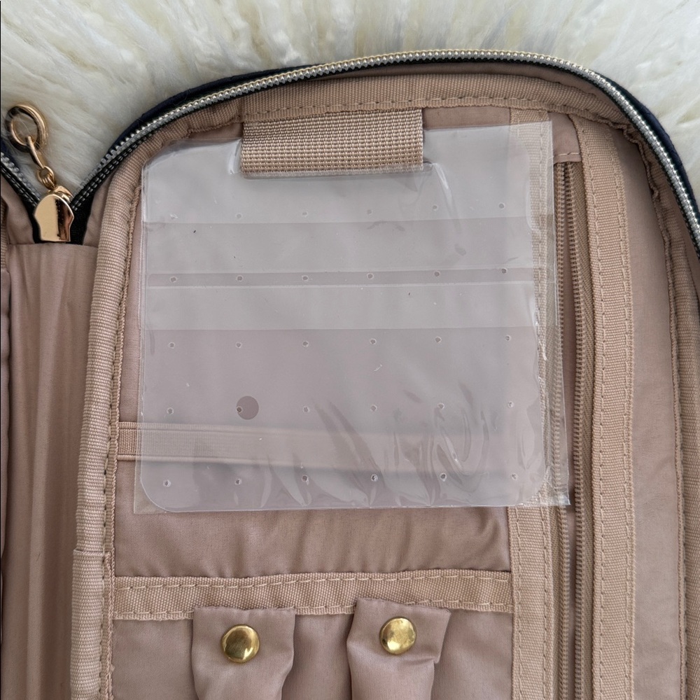 Bagsmart Travel Jewelry Case - Picture 9 of 13